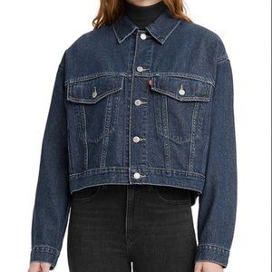 NWT Levi's Oversized Cropped Denim Trucker Jacket L MSRP $79.50